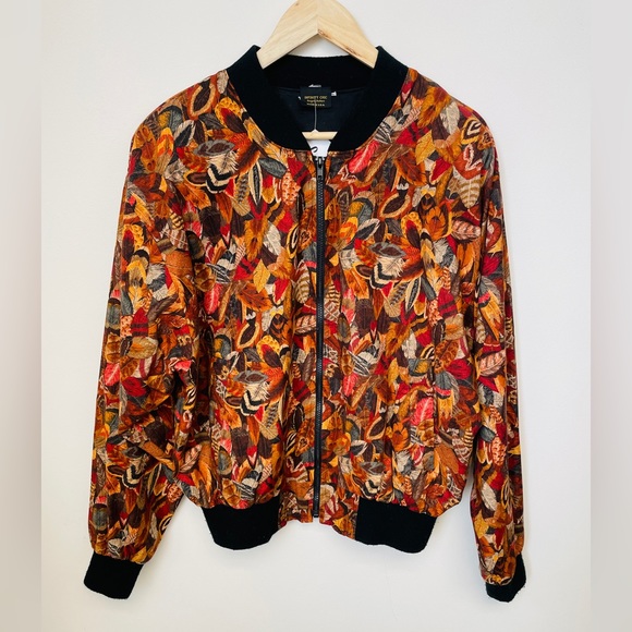 Vintage Jackets & Blazers - Vintage 80s / 90s All Over Feather Print Zip Up Bomber Jacket Fits Medium